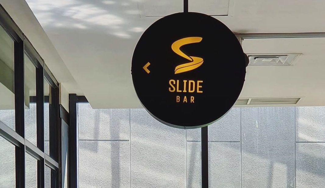 MLDSPOT Menikmati Slide Bar di Artotel Jogja yang Homey dan Penuh Seni